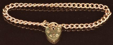 A 9ct gold curb link bracelet with heart padlock clasp, 11.5g, 18cm