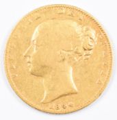 1844 Queen Victoria gold full sovereign with young head and shield reverse