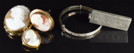 A 9ct gold ring set with a cameo depicting a young woman (size R, 7g), two 9ct gold Victorian