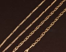 A c1900 9ct gold chain with bolt clasp and a 9ct gold chain made up of figure of eight links, 8.