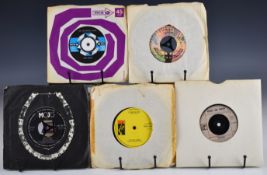 Collection of over one hundred 7