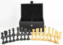 Staunton style chess set with boxwood and ebony pieces, height of king 10cm, in compartmented