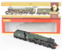Hornby 00 gauge BR green Princess Elizabeth model railway locomotive, 2-6-2, The Pete Waterman