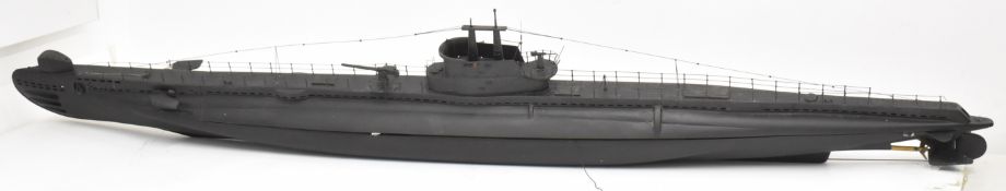 Darnell Models S class model submarine with fibreglass hull and detailed gun, conning tower and hand