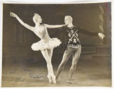 [Ballet] Moira Shearer signed and inscribed black and white photograph of the actress with Michael