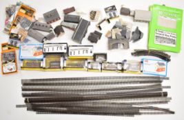 A collection of Graham Farish, Peco and similar N gauge model railway items comprising thirty five