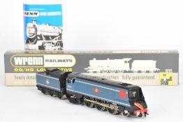 Wrenn 00 gauge BR blue Merchant Navy Class 'Lamport & Holt' locomotive and tender, 4-6-2, W2267,