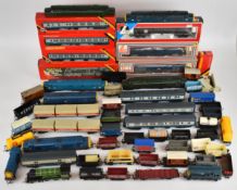 Hornby and Lima 00 gauge model railway locomotives, carriages and goods wagons, some in original