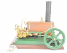 Live steam single cylinder plant, the single cylinder engine having displacement lubricator and