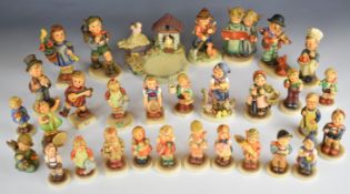 Thirty one Goebel Hummels, some boxed, tallest 13cm