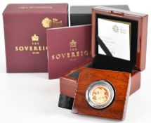 2018 Royal Mint proof gold full sovereign 'The Piedfort Sovereign', no 1370/2675, 15.97g, cased with