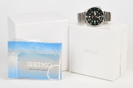Seiko 5 automatic diver’s wristwatch ref. 4R36- 07G0 with day and date aperture, luminous hands