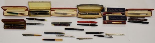 Vintage fountain pens and pen sets including Conway Stewart, Platignum, propelling pencils etc