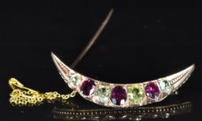 Victorian 9ct rose gold Victorian crescent brooch set with oval cut garnets and topaz, 5.1g, 4.7cm