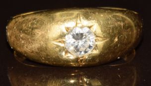 An 18ct gold ring set with a round cut diamond of approximately 0.35ct, 6.1g, size P