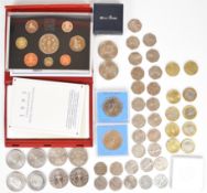 Collection of Great Britain commemorative 50p, £2 and £5 coins, 1993-2005 including a 2002