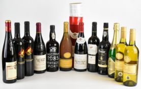 Twelve bottles of wine and port to include Bouchard Père & Fils Pinot Noir Reserve 2011 12.5% vol,