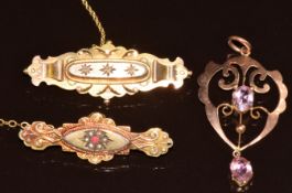 Two Edwardian 9ct gold brooches with locket compartments (5.9g) and an Edwardian 9ct gold pendant (