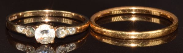 A 22ct gold wedding band / ring (1.9g, size P) and 9ct gold ring set with cubic zirconia (1.4g, size