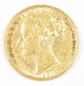 1855 Queen Victoria gold full sovereign with young head and shield reverse, VF