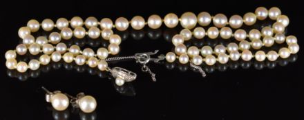 A single strand of cultured pearls with a silver clasp and a pair of 9ct white gold Ciro earrings