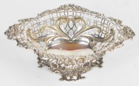 Victorian hallmarked silver bon bon dish, with pierced and embossed decoration, London 1892, maker