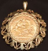1907 gold half sovereign in pendant mount, 8g