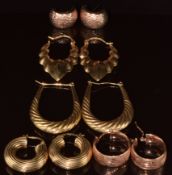 Five pairs of 9ct gold earrings including two rose gold and hoops, 12.9g