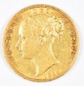 1852 Queen Victoria gold full sovereign with young head and shield reverse, F