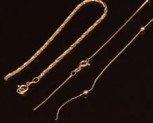 Two sections of 9ct gold chain, 4.4g