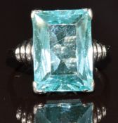 A 9ct white gold ring set with a synthetic spinel, 4.7g, size J