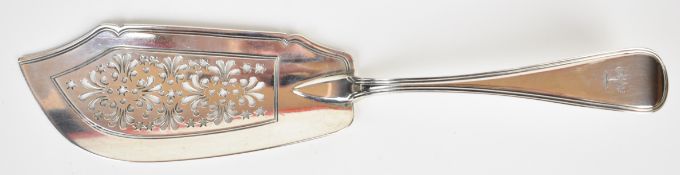 William IV hallmarked silver fish slice with thread edge and pierced decoration, London 1833,