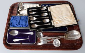 A Collection of Assorted Silver Flatware, various patterns, some cased, weighable silver, 14oz 6dwt,
