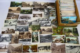 Deltiology - In excess of 500 UK topographical and a few subjects, Edwardian to 1950's,