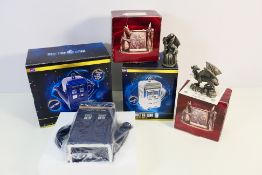 Lot to include a Doctor Who Tardis teapot and Tardis mug,