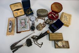 A mixed lot of collectables to include: A miniature red letter New Testament in a mother of pearl