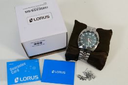 A gentleman's Lorus automatic wristwatch, boxed with paperwork.