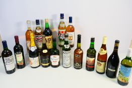 A collection of wine, sherry and similar, sixteen bottles.