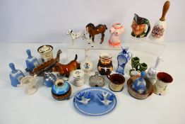 Mixed ceramics to include Wade, Royal Doulton, Wedgwood Jasperware, Beswick, Bourne Pottery,