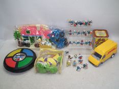A mixed collection of various toys, lot to include Bob the Builder set,