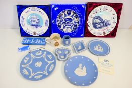 Lot to include Wedgwood Jasperware and boxed cabinet plates with maritime / Tall Ships interest.