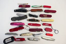 Kives - Approx 25 various knives, some 