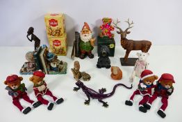 Lot to include Teddy bear figures, part boxed, bookends, further animal figures,