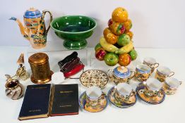 A mixed lot comprising ceramics to inclu
