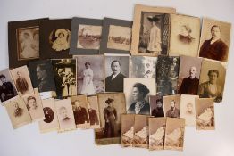 A collection of antique carte de visite, cabinet cards and similar.