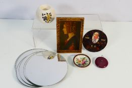 A mixed lot to include a faux tortoisesh