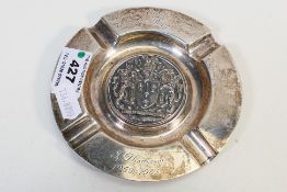 A silver ashtray set with Cheshire Coat of Arms, Birmingham assay, approximately 140 grams / 4.