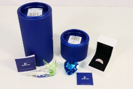 Swarovski - Lot to include a 2006 blue crystal heart,