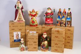 A collection of boxed Jim Shore, Heartwood Creek / Enesco Christmas decorations / ornaments,