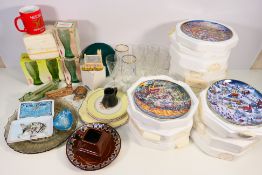 Ceramics and glassware to include advertising pieces, McDonalds cabinet plates by Franklin Mint,